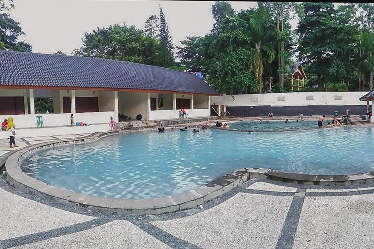 Wisma Belerang Kalianda Mitra Reddoorz Dış mekan fotoğraf
